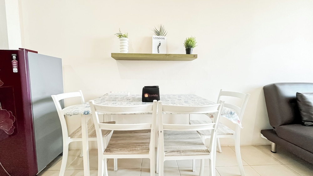 객실 내 식사 공간