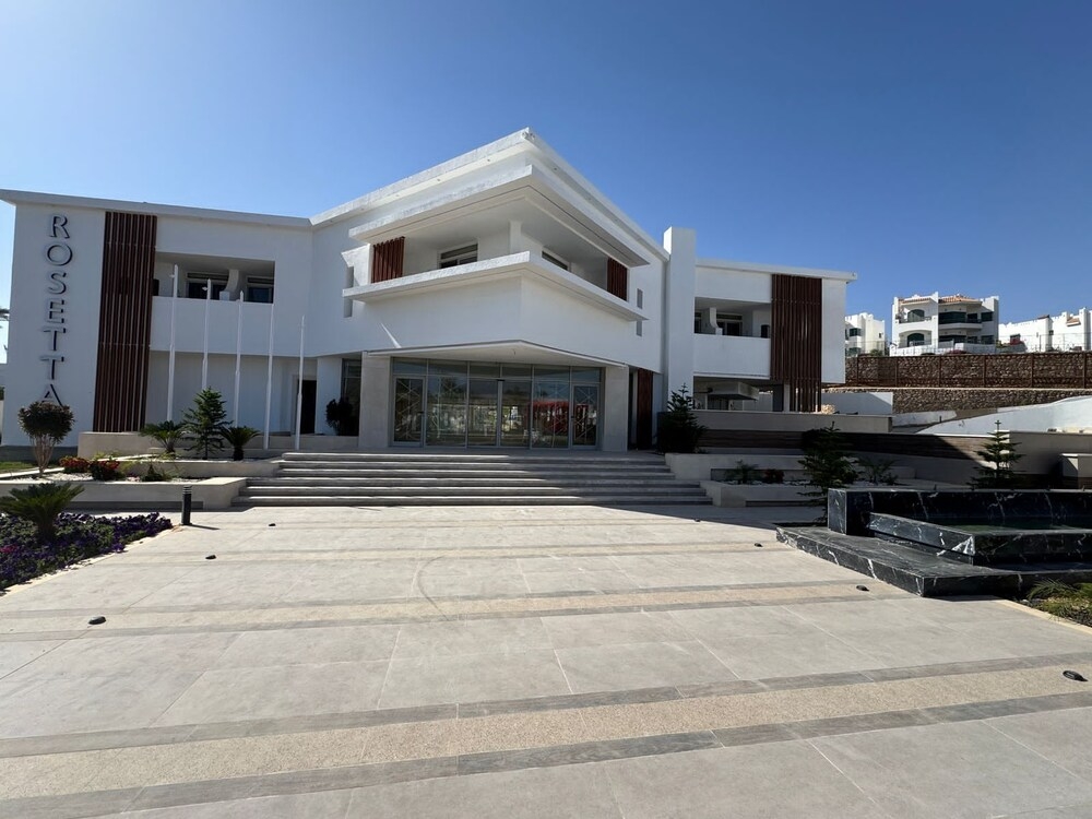 숙박 시설 정면