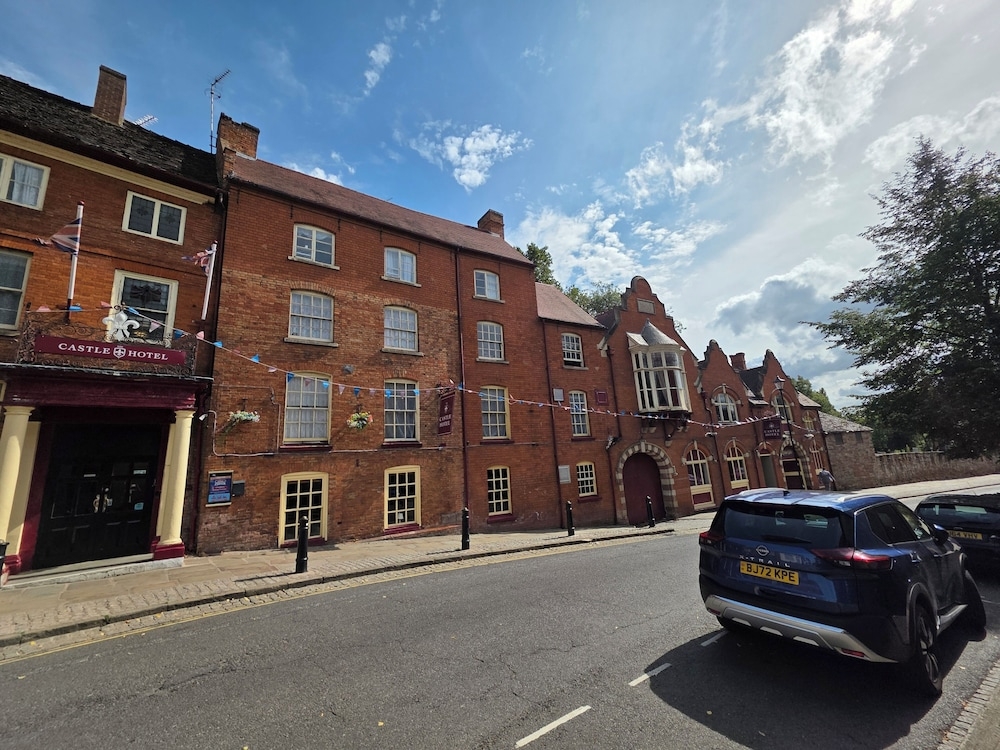 숙박 시설 정면