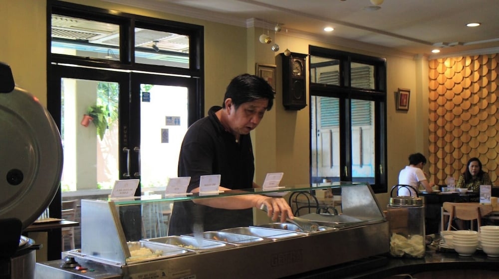 뷔페 아침 식사