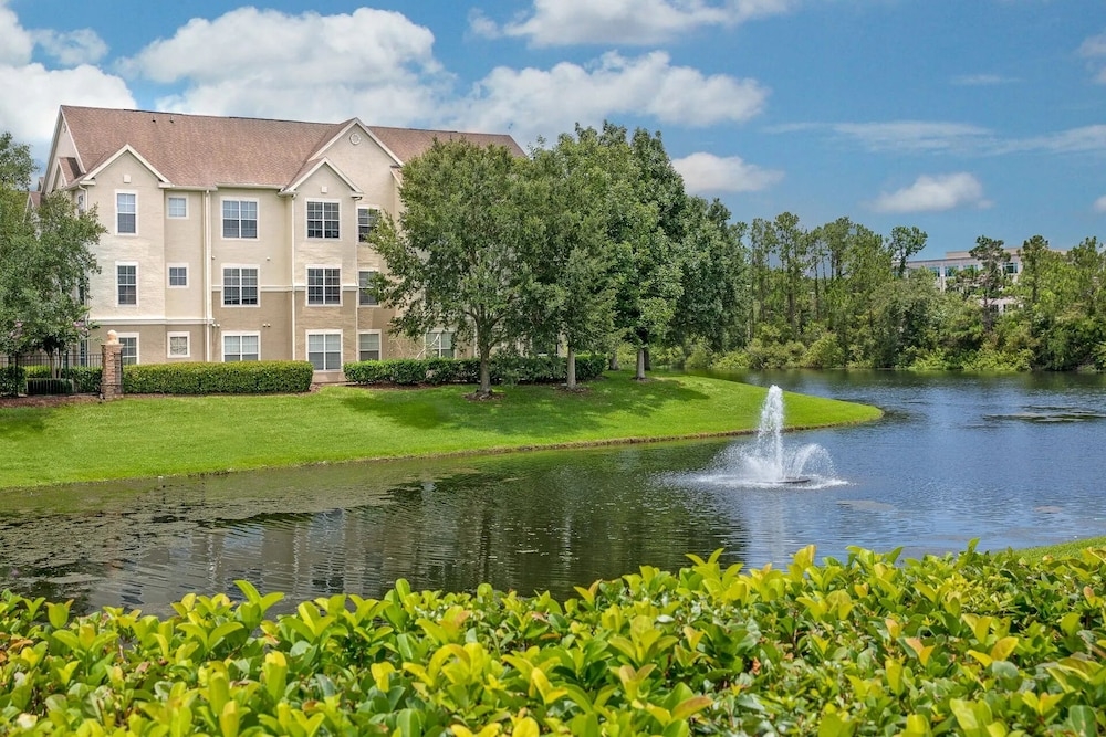 숙박 시설 구내