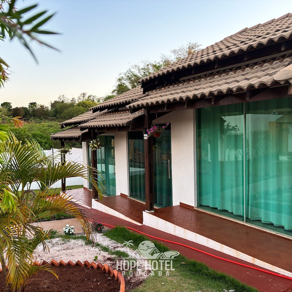 숙박 시설 구내