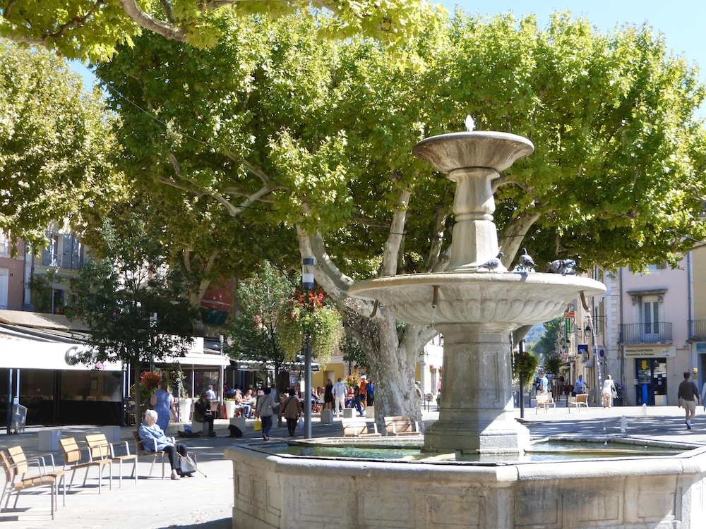 숙박 시설의 전망