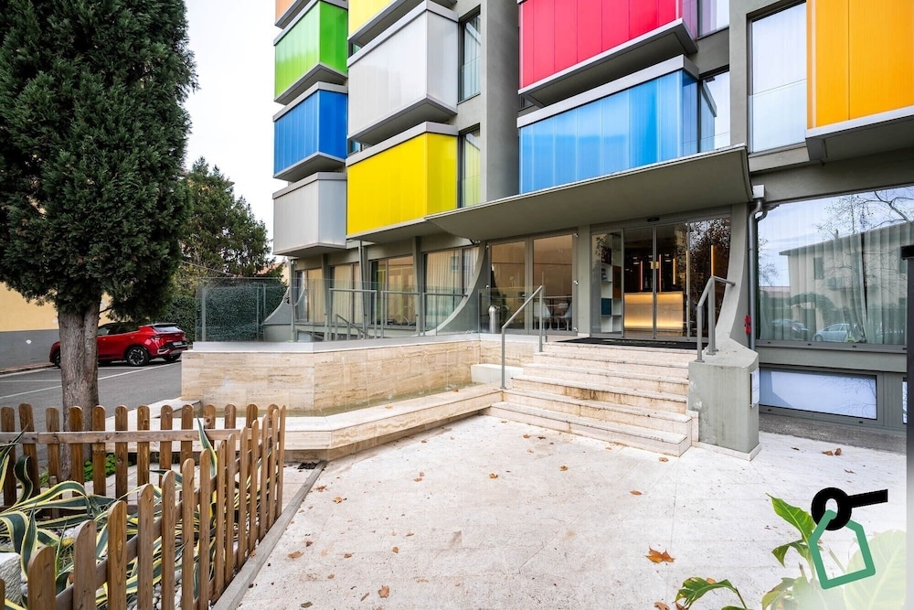 숙박 시설 입구