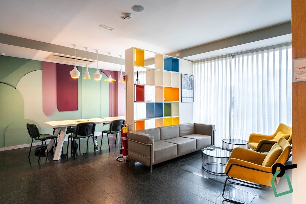 로비 좌석 공간