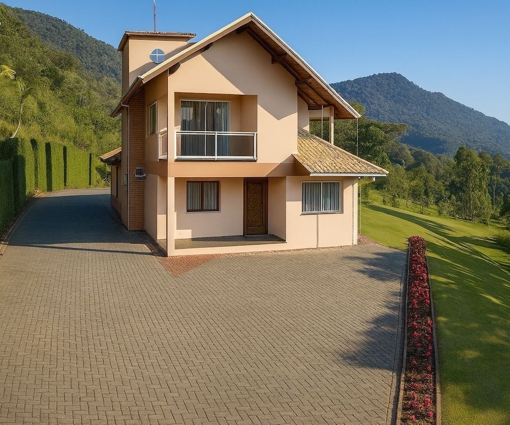 숙박 시설 정면