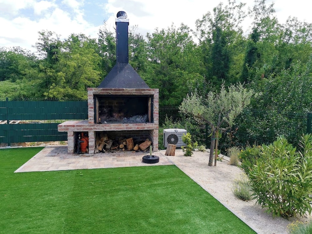 숙박 시설 구내