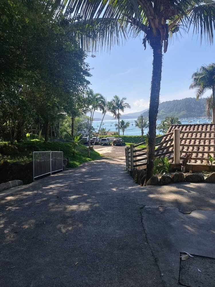 숙박 시설 구내