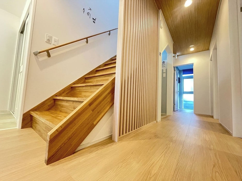 객실 내 식사 공간