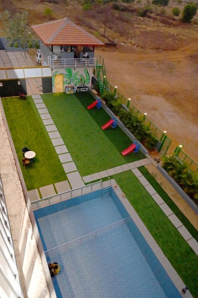 숙박 시설 구내