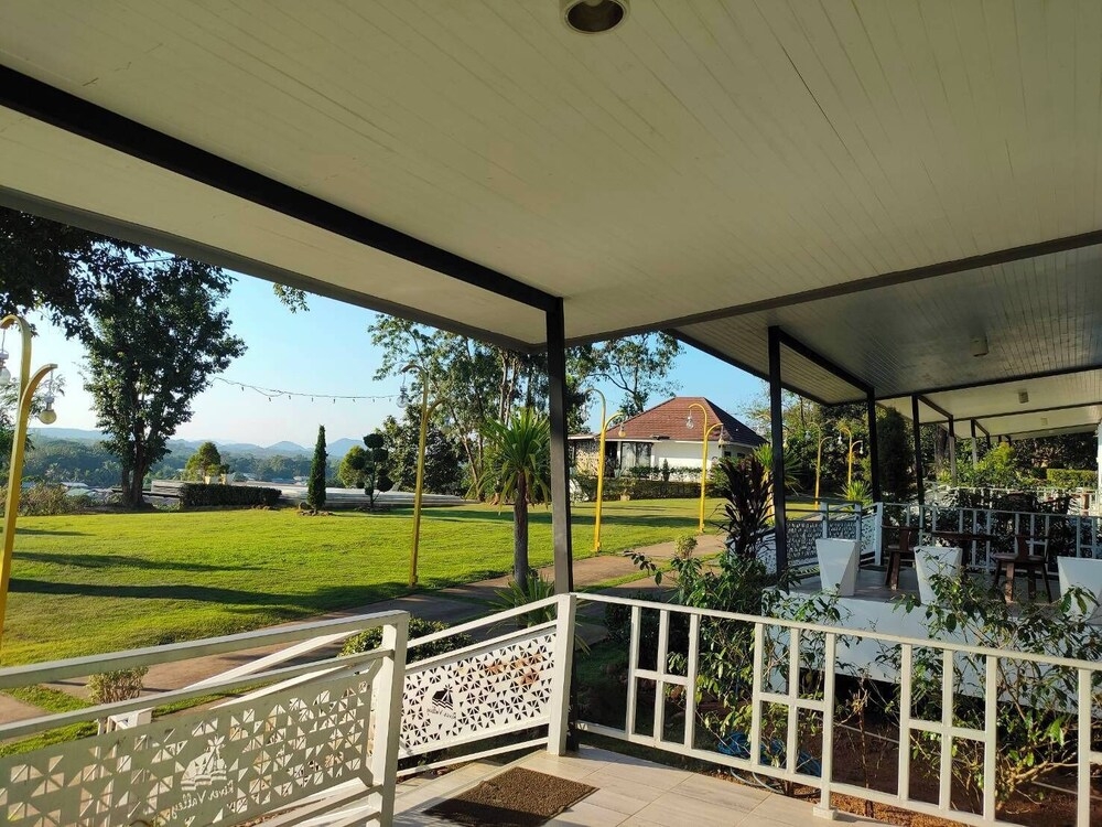 숙박 시설 구내