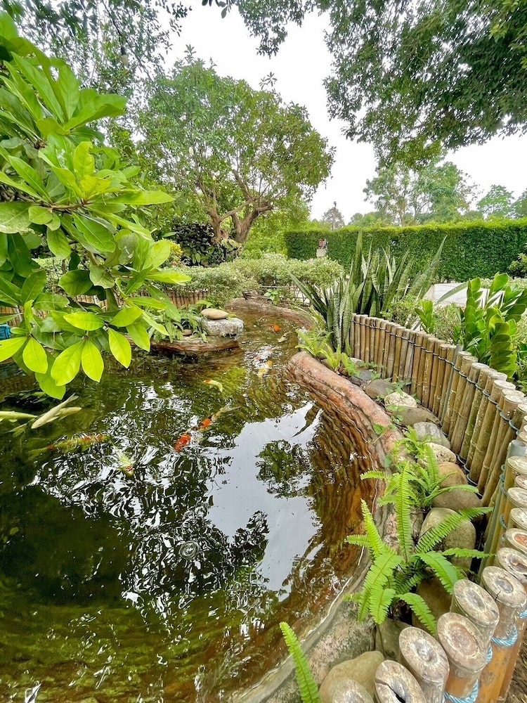 숙박 시설 구내