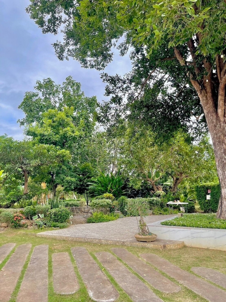 숙박 시설 구내