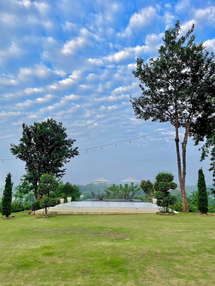 숙박 시설 구내