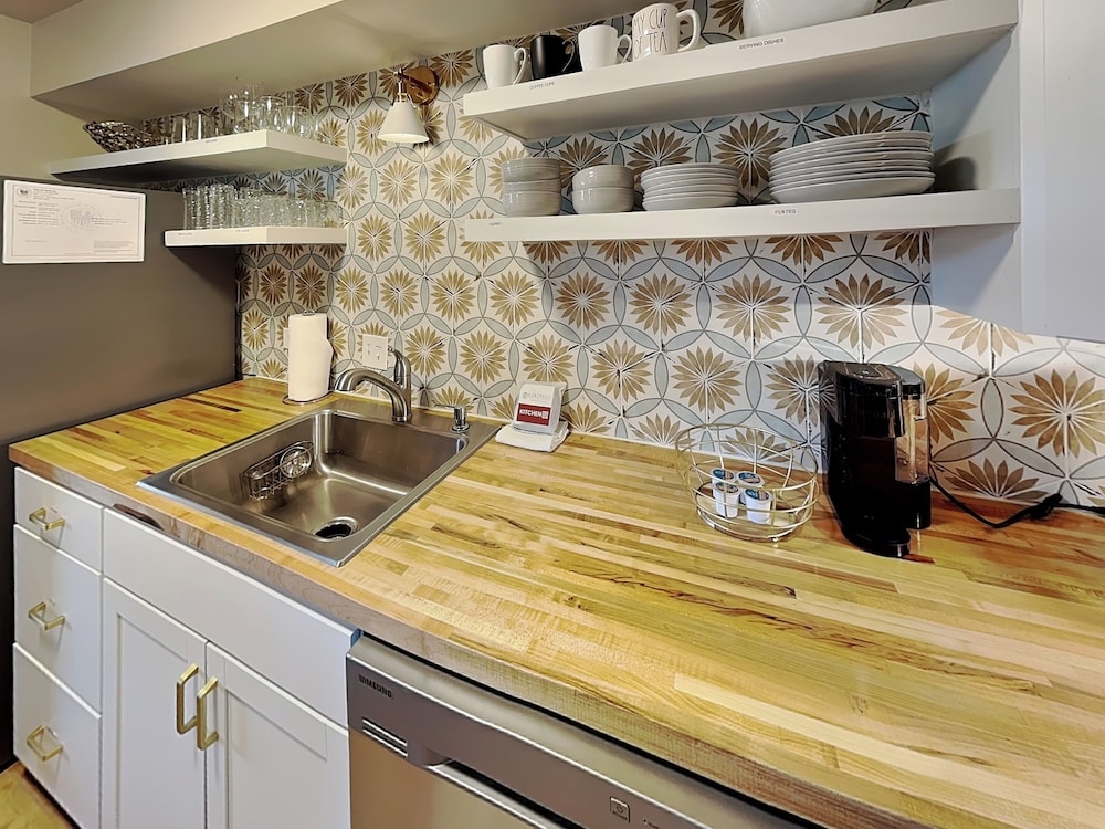 숙박 시설 내 편의 시설/서비스