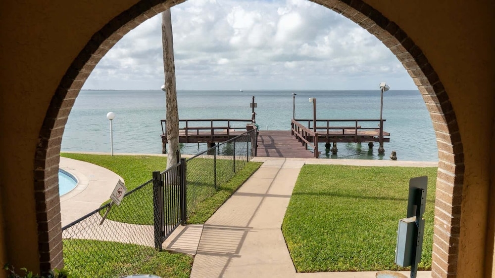 숙박 시설 구내