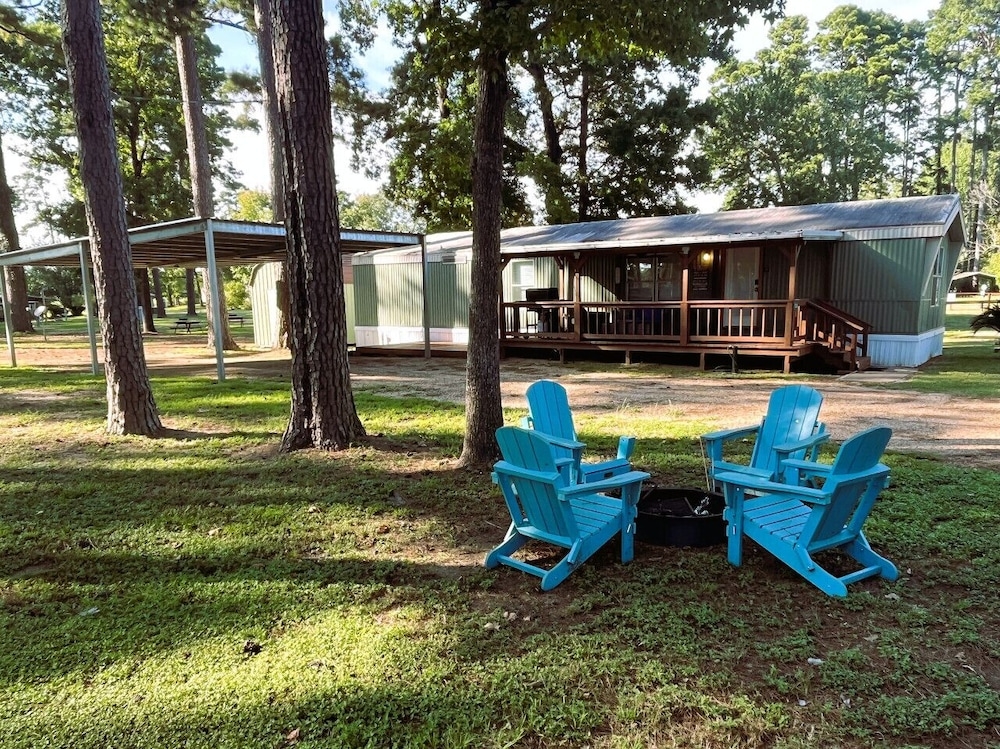 숙박 시설 정면