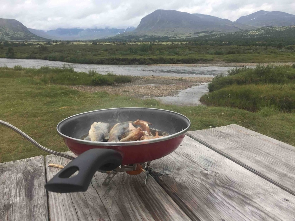 숙박 시설 구내