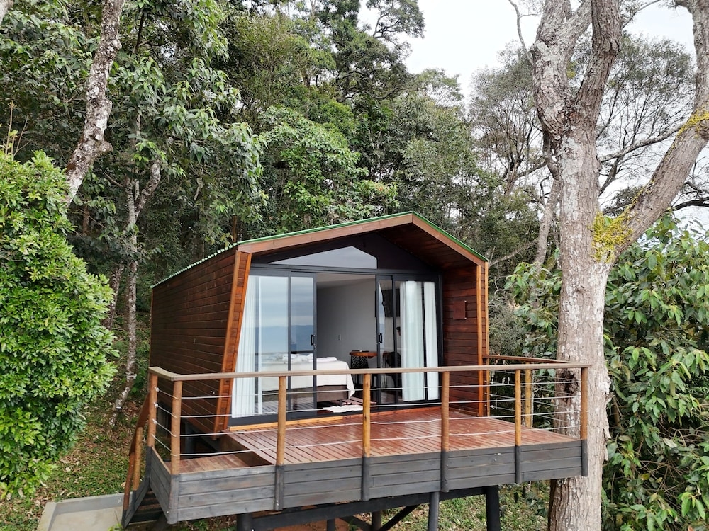 숙박 시설 구내