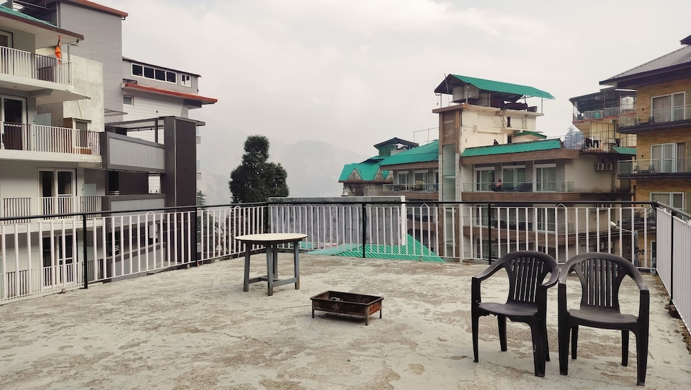 로비 좌석 공간