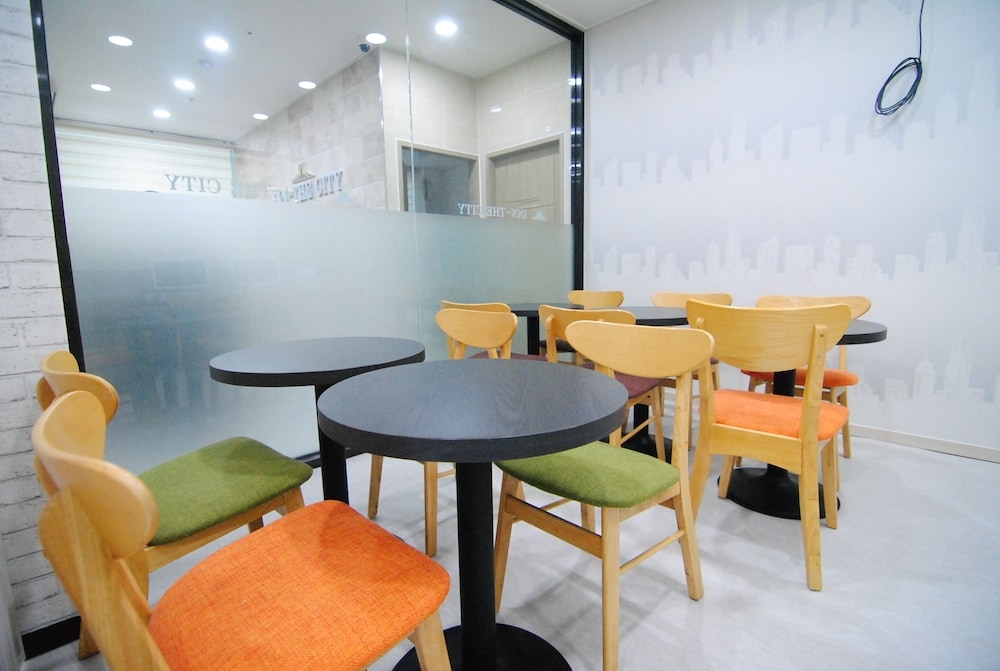 숙박 시설 내 편의 시설/서비스