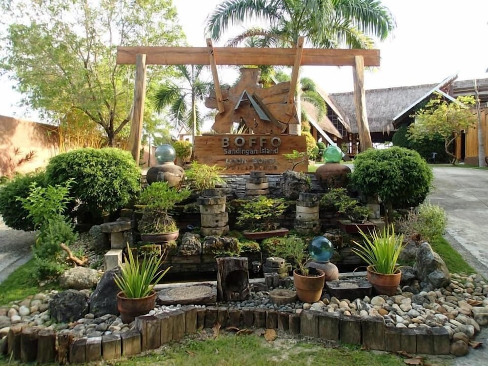 숙박 시설 입구