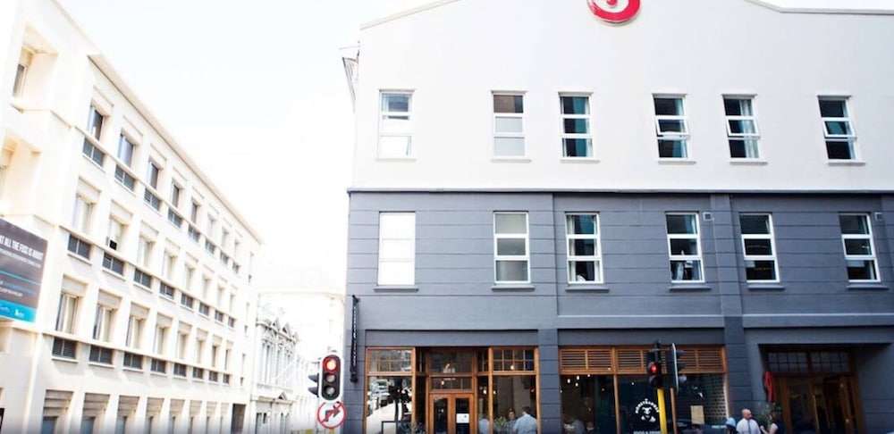 숙박 시설 정면