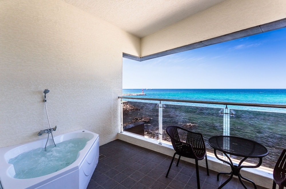 전용 스파 욕조