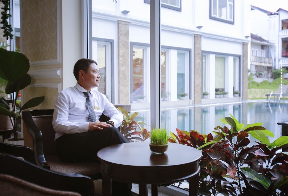 로비 좌석 공간