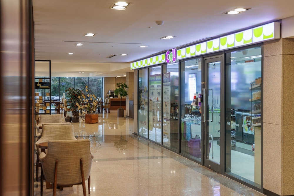 숙박 시설 내 편의 시설/서비스