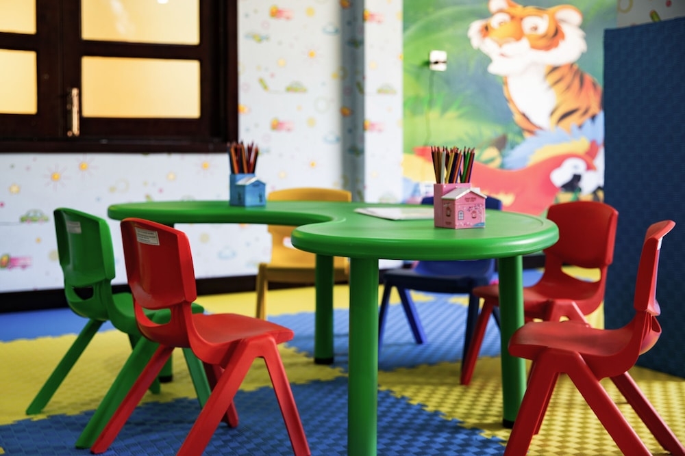 어린이 놀이 공간 - 실내