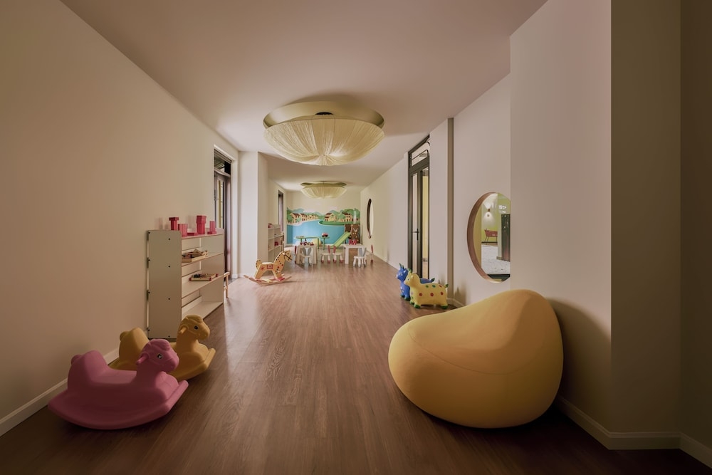 어린이 놀이 공간 - 실내