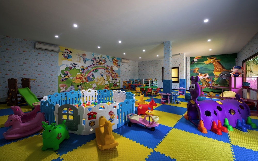 어린이 놀이 공간 - 실내