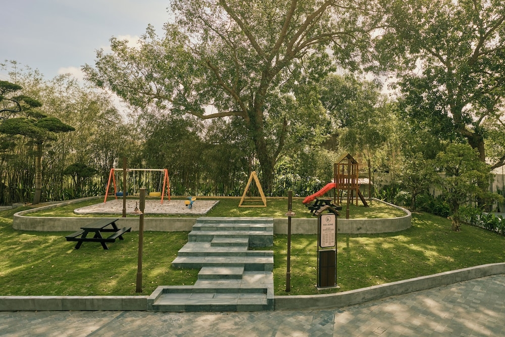 어린이 놀이 공간 - 야외