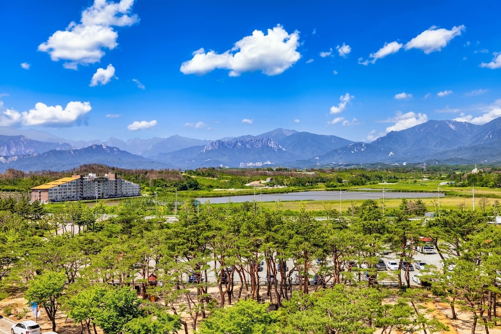 숙박 시설 정면