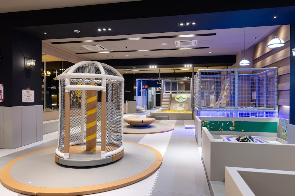 어린이 놀이 공간 - 실내