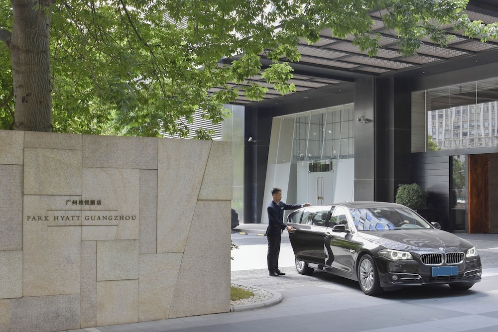 숙박 시설 정면