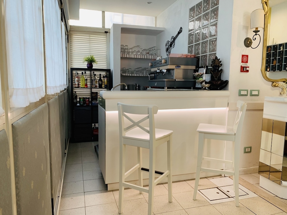 바(숙박 시설 내)