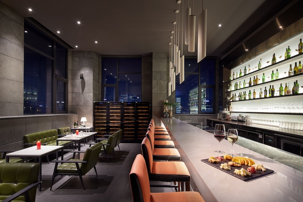 바(숙박 시설 내)