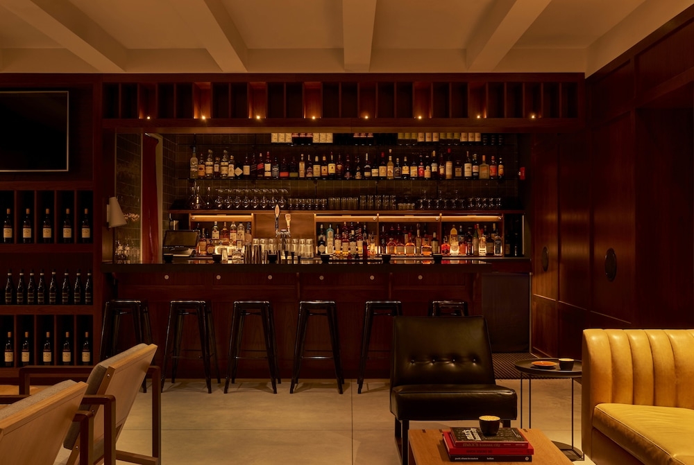 바(숙박 시설 내)