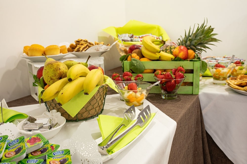 뷔페 아침 식사