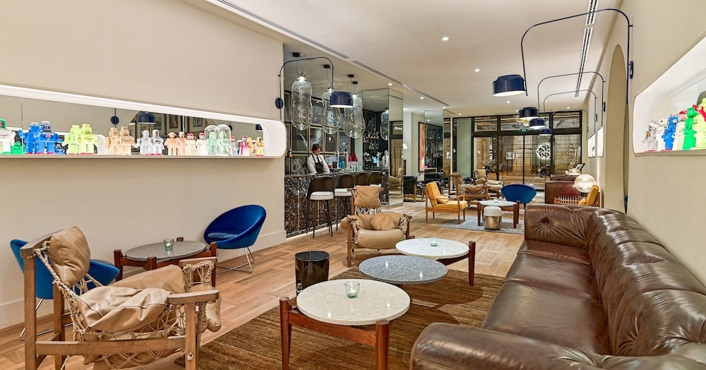 바(숙박 시설 내)