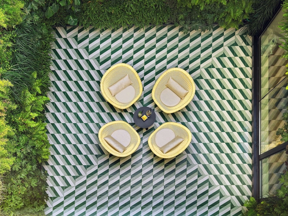 숙박 시설 내 편의 시설/서비스