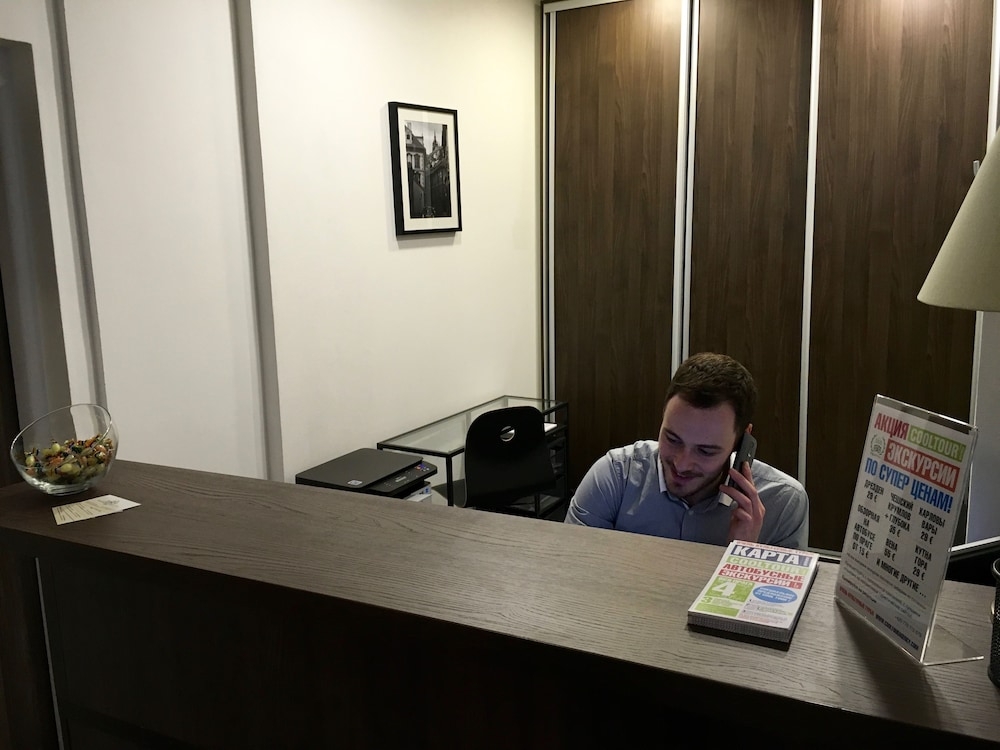 체크인/체크아웃 키오스크