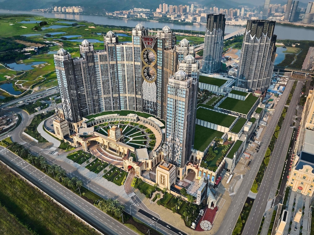 숙박 시설 정면