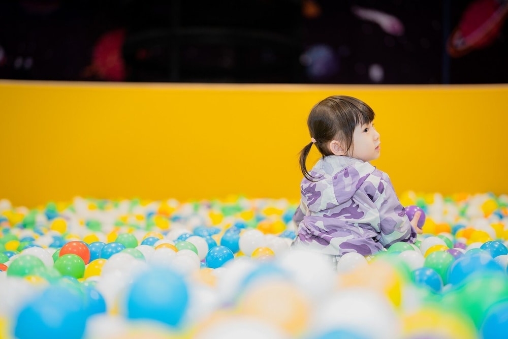 어린이 놀이 공간 - 실내
