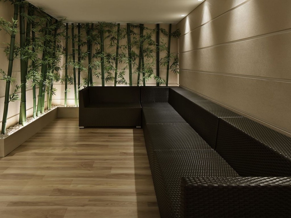 로비 좌석 공간