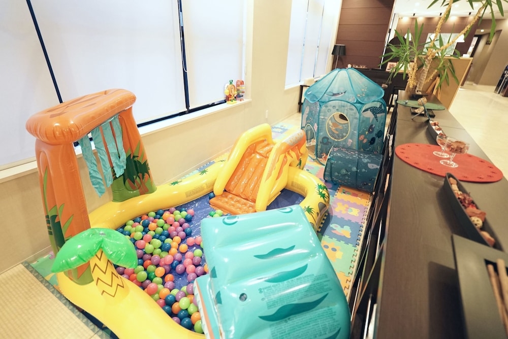 어린이 놀이 공간 - 실내