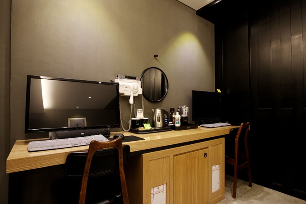 객실 내 편의 시설/서비스