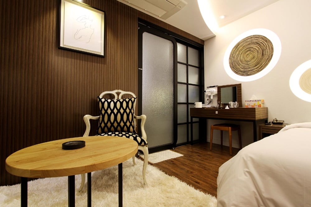 객실 내 편의 시설/서비스